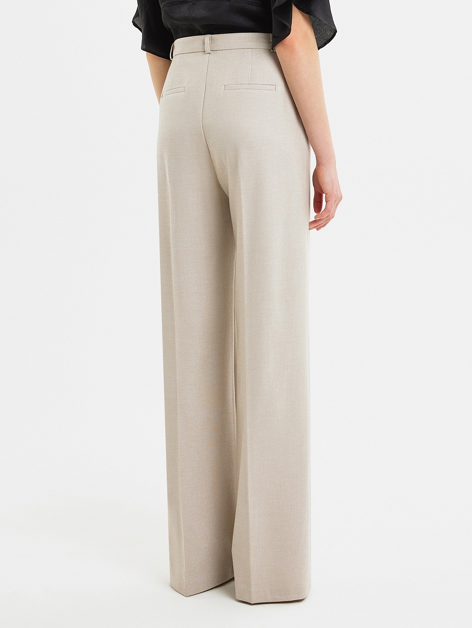 Прямые брюки свободного силуэта из костюмной ткани