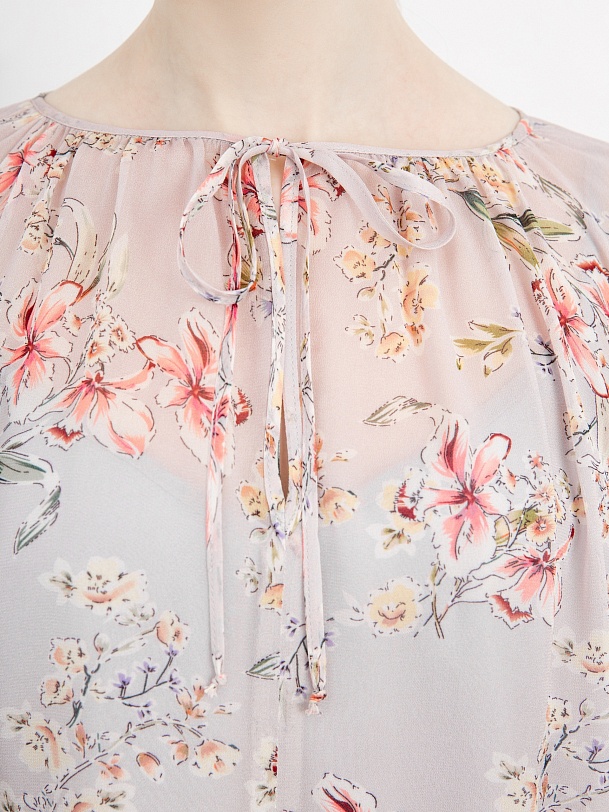 Блузка свободная с длинным рукавом