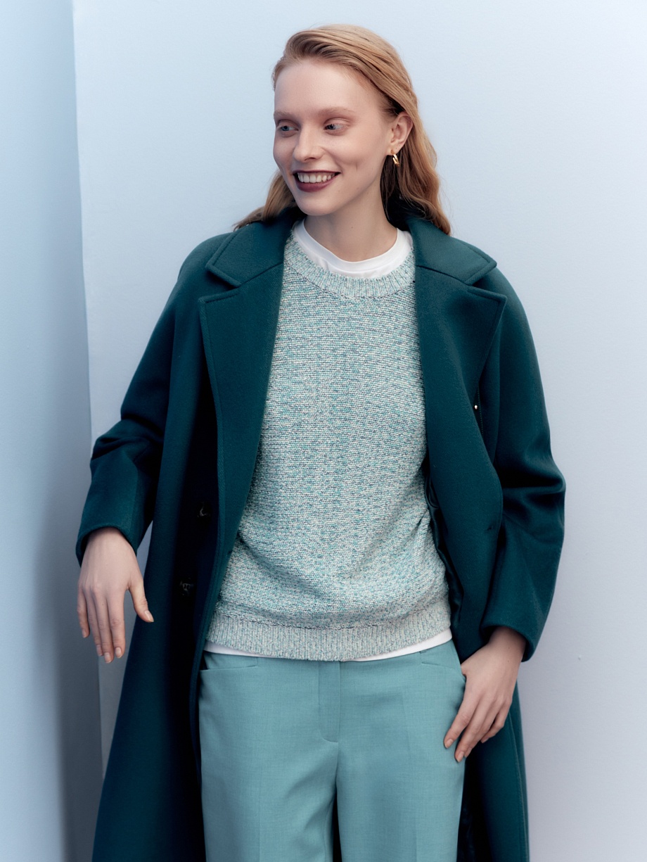 Мягкий вязаный джемпер оверсайз