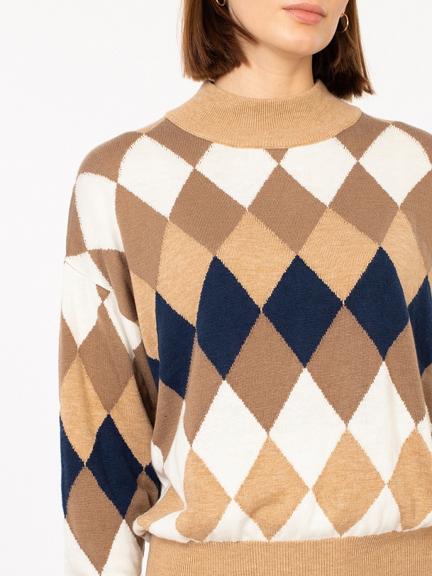 Джемпер женский прямого силуэта