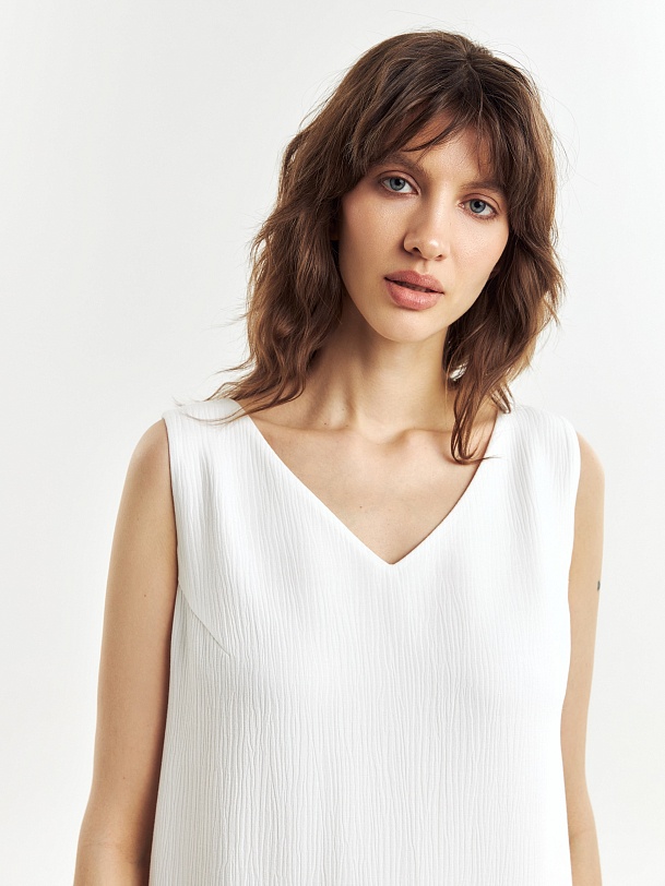 Летний сарафан из фактурной ткани