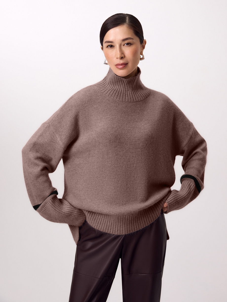 Свитер из шерсти с ангорой