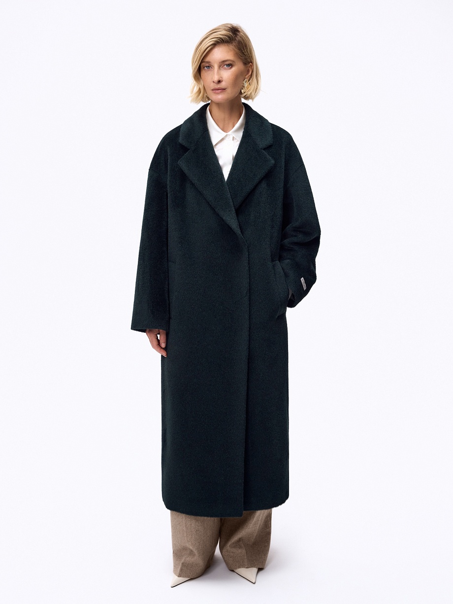 Пальто из шерсти с мембраной и утеплённой спинкой