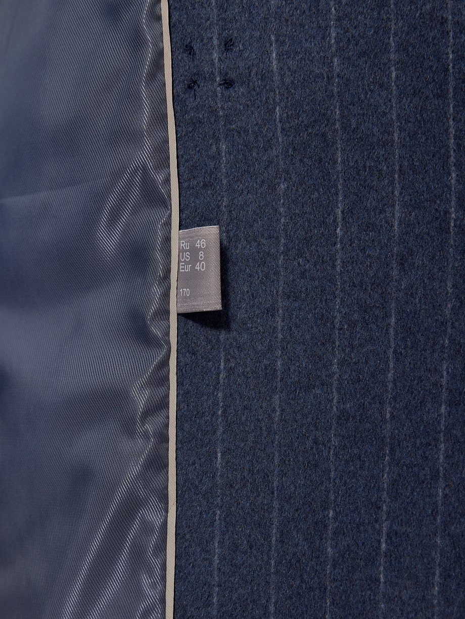 Демисезонное пальто из шерсти с мембраной