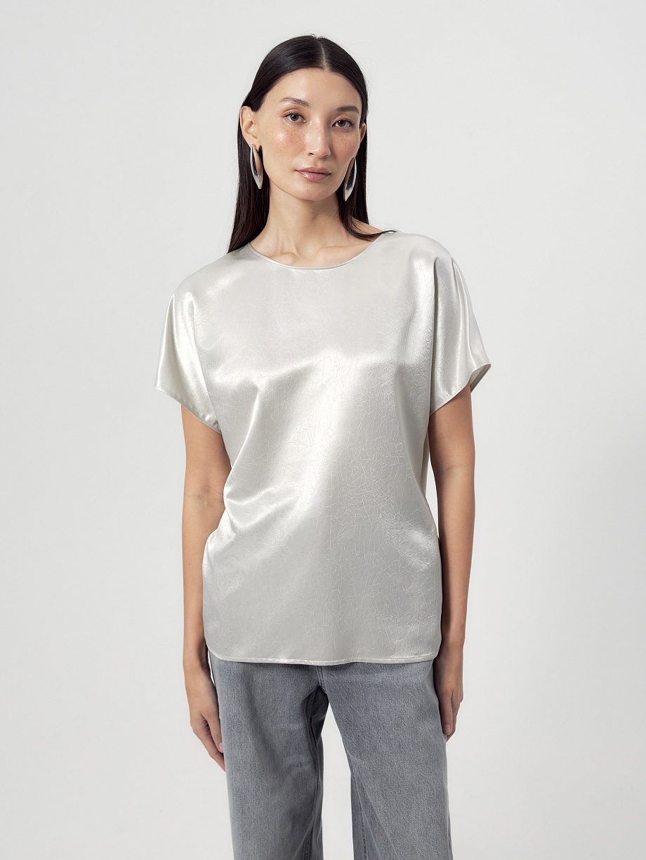 Блуза из атласа