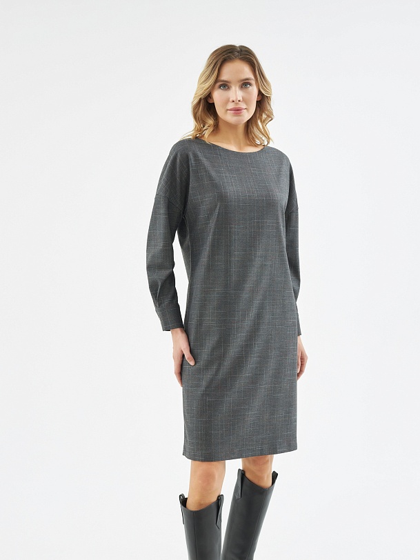 Прямое платье длины миди