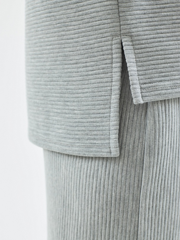 Джемпер прямого силуэта