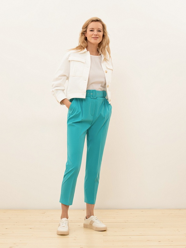 Укороченные женские брюки