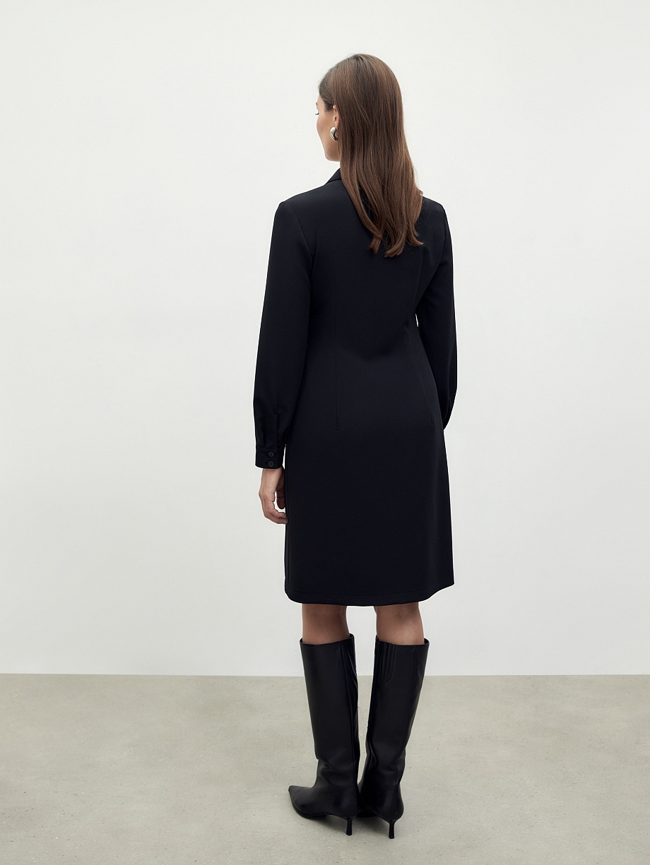 Платье с асимметричной застежкой из костюмной ткани