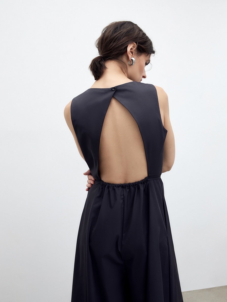 Комбинезон из хлопка с открытой спиной