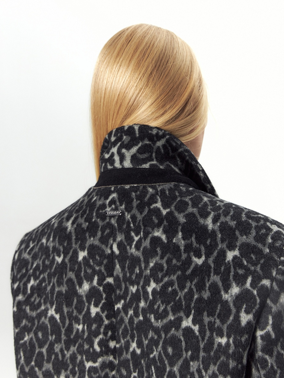 Пальто-жакет из шерсти с мембраной