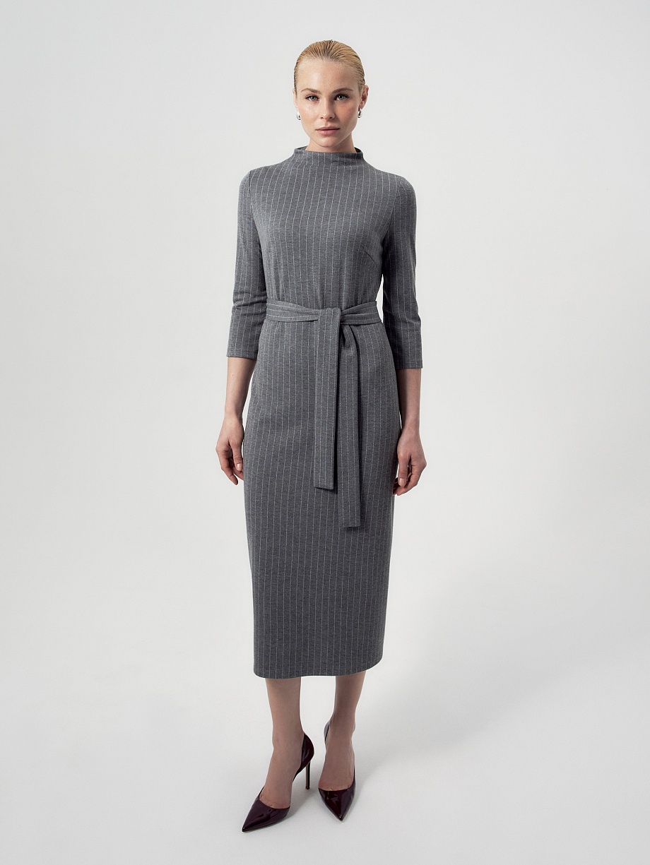 Трикотажное платье миди