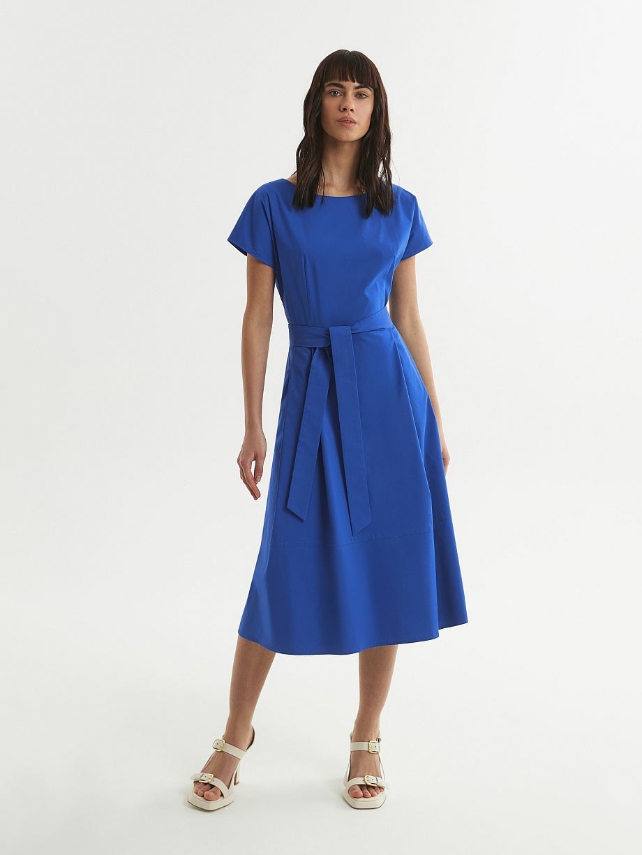 Приталенное платье из хлопка с поясом