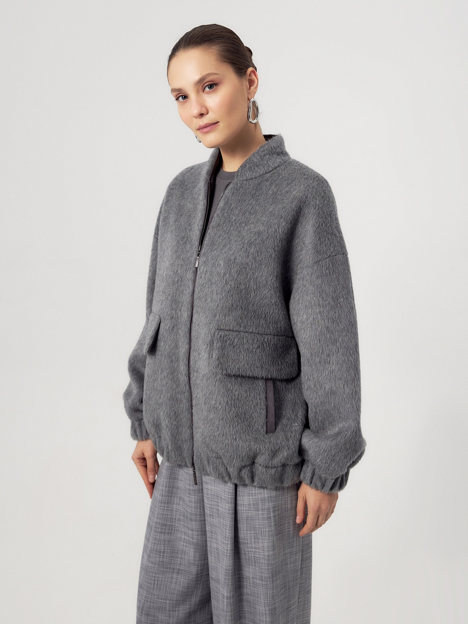 Бомбер из премиальной ткани