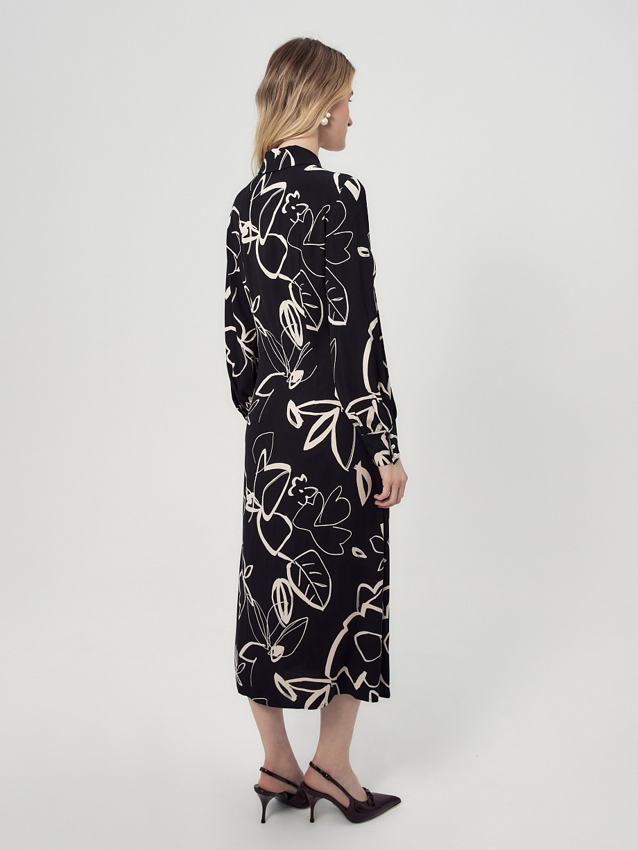 Приталенное платье из вискозы