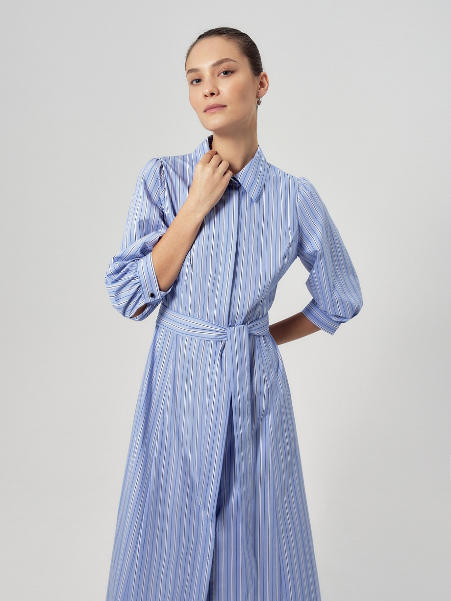 Приталенное платье-рубашка