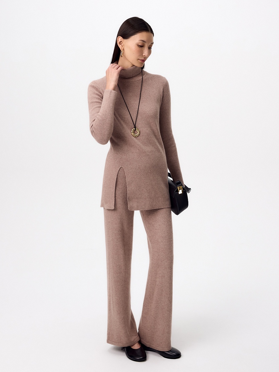 Костюм из шерсти и кашемира
