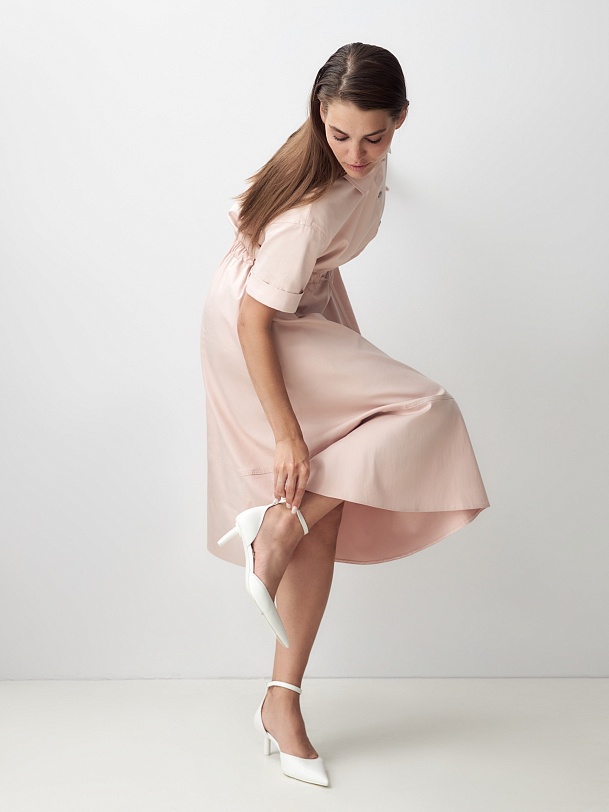 Платье из хлопковой ткани с завязками