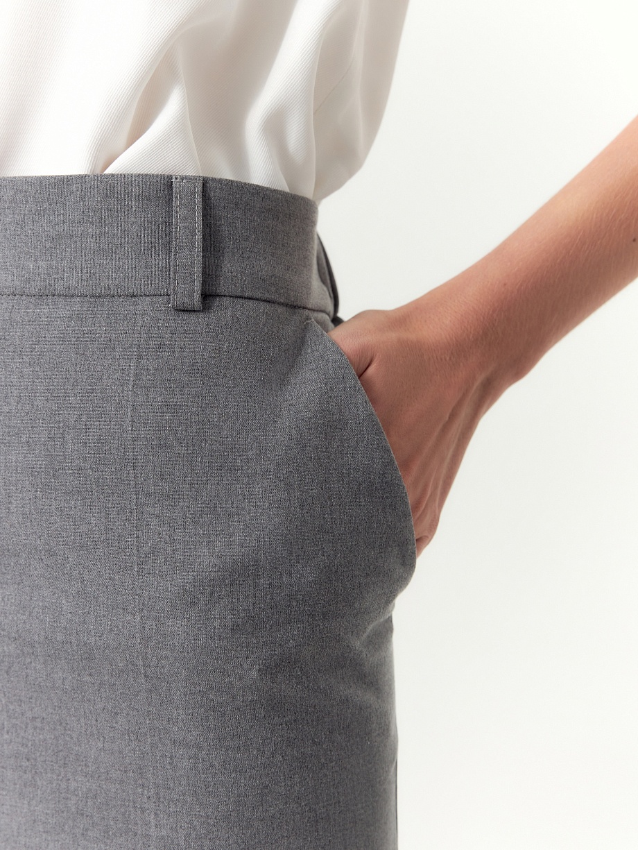 Брюки со стрелками