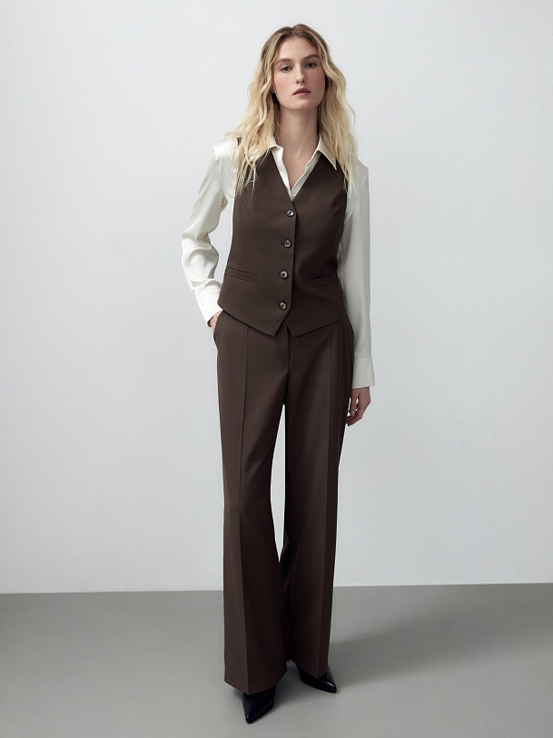 Прямые брюки из костюмной ткани