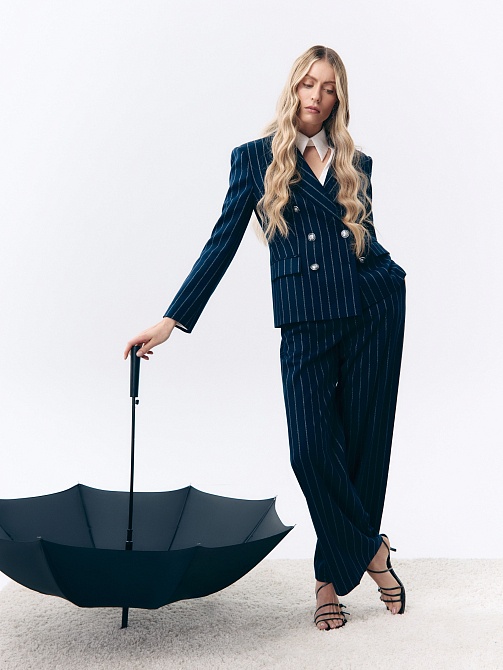 Брюки из костюмной ткани с полосками люрекса