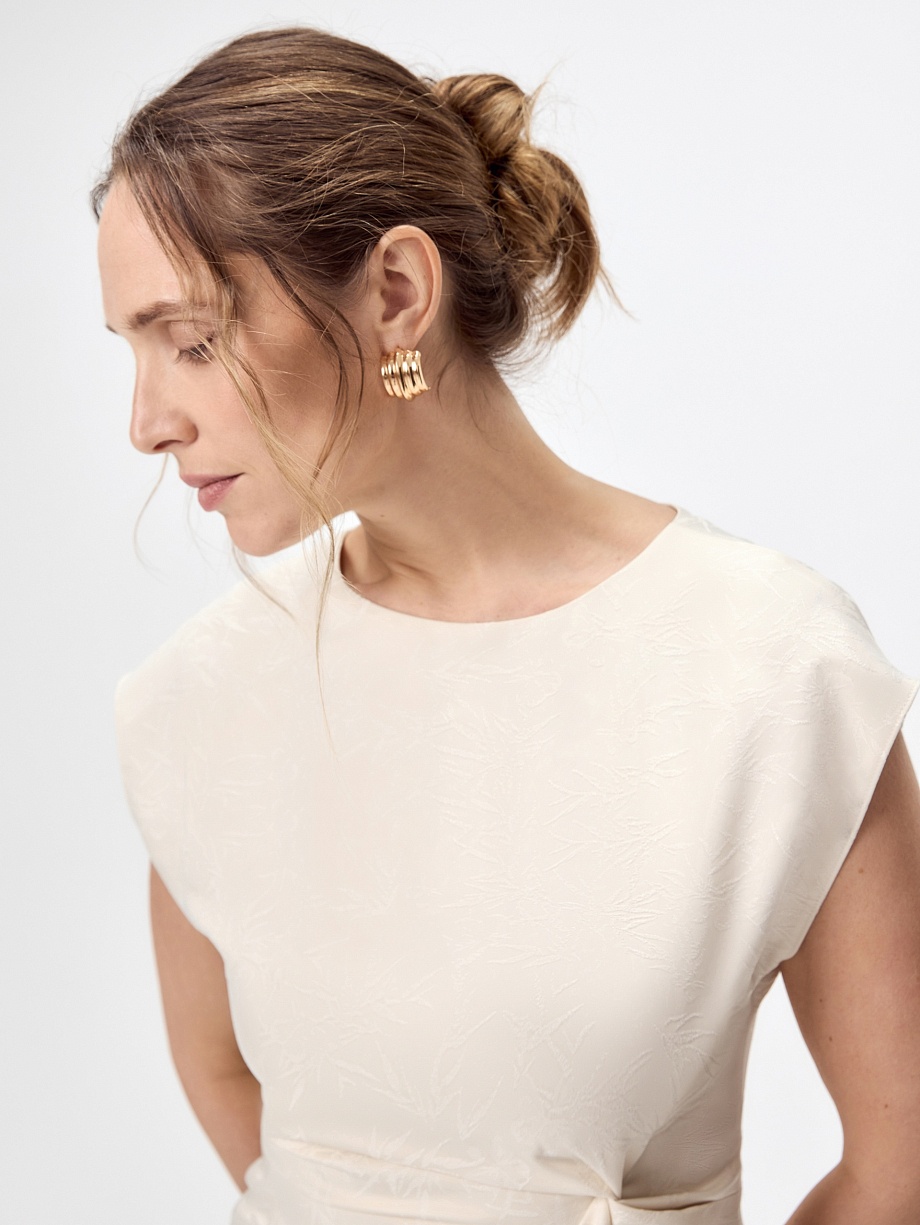 Платье из вискозной атласной ткани