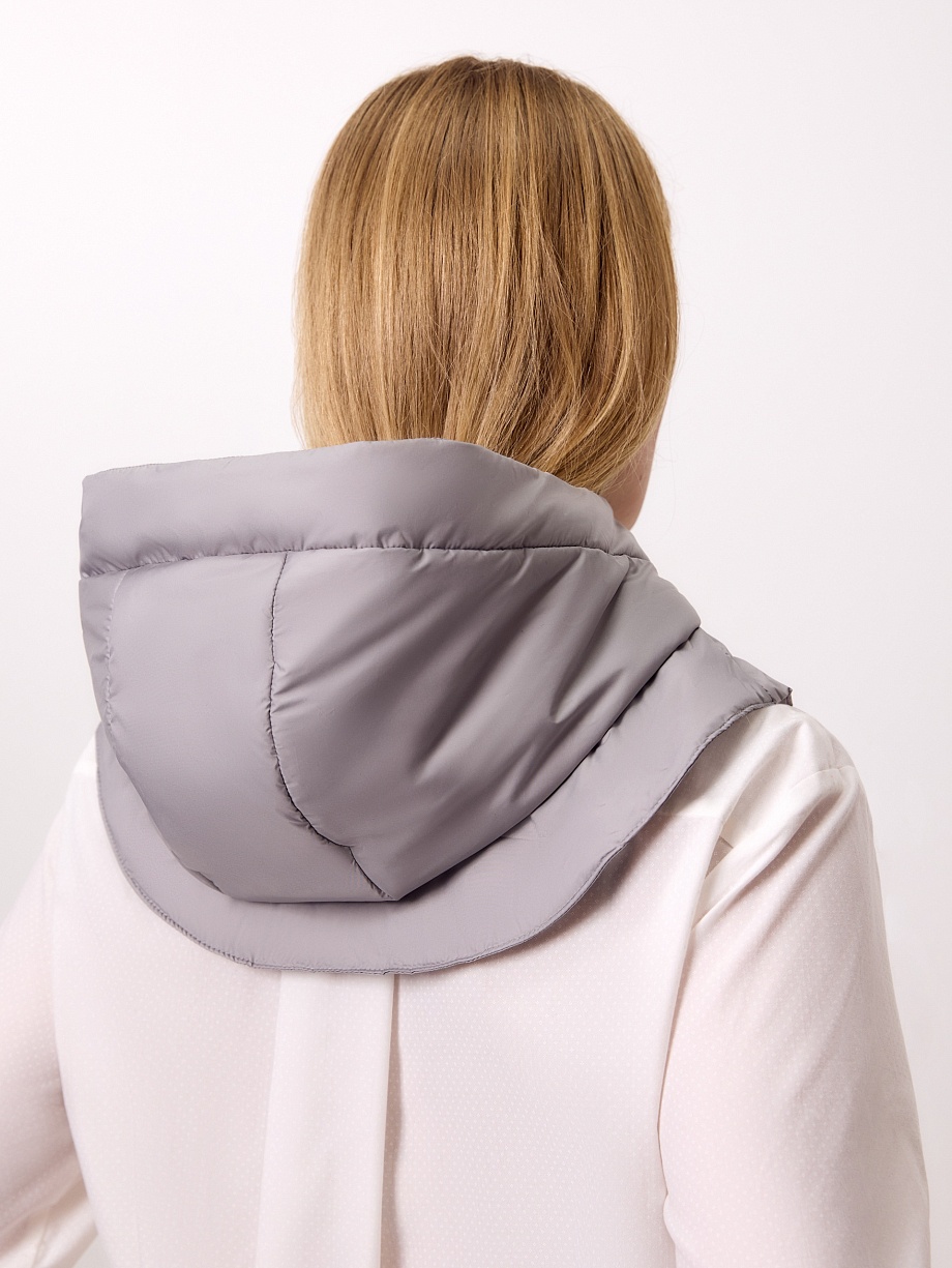 Съемный капюшон с водоотталкивающим покрытием 