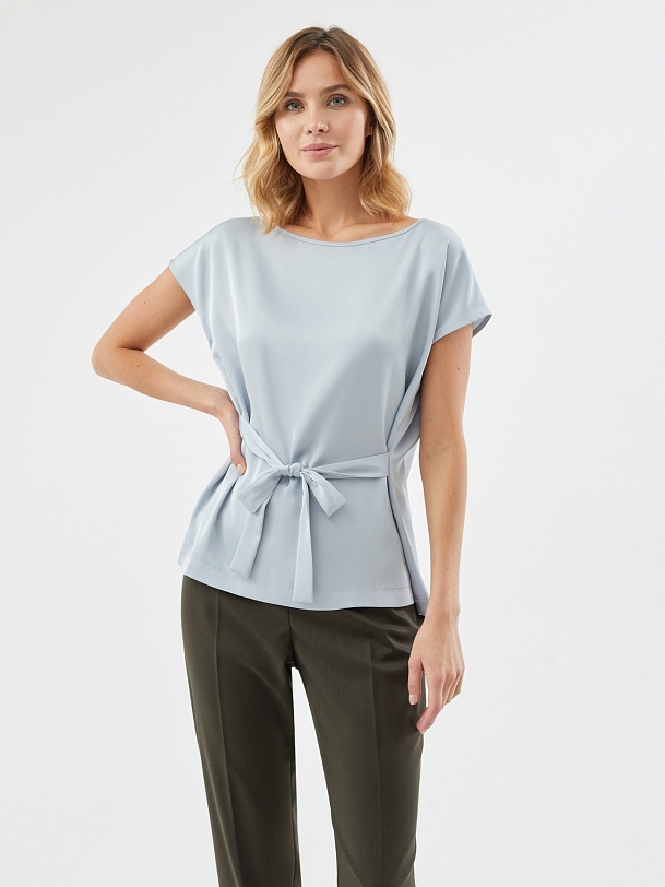 Свободная блуза с коротким рукавом