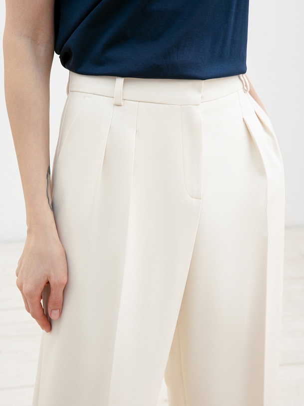 Брюки женские классические