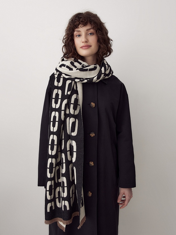 Двухсторонний широкий демисезонный палантин 