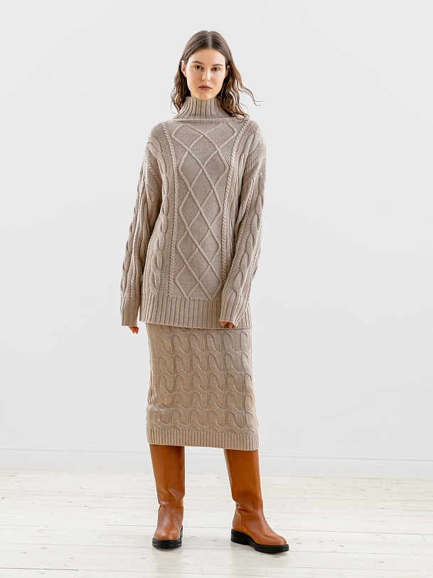 Свитер свободный прямой