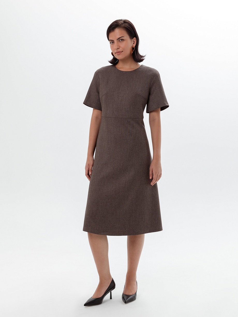 Приталенное платье миди из костюмной ткани