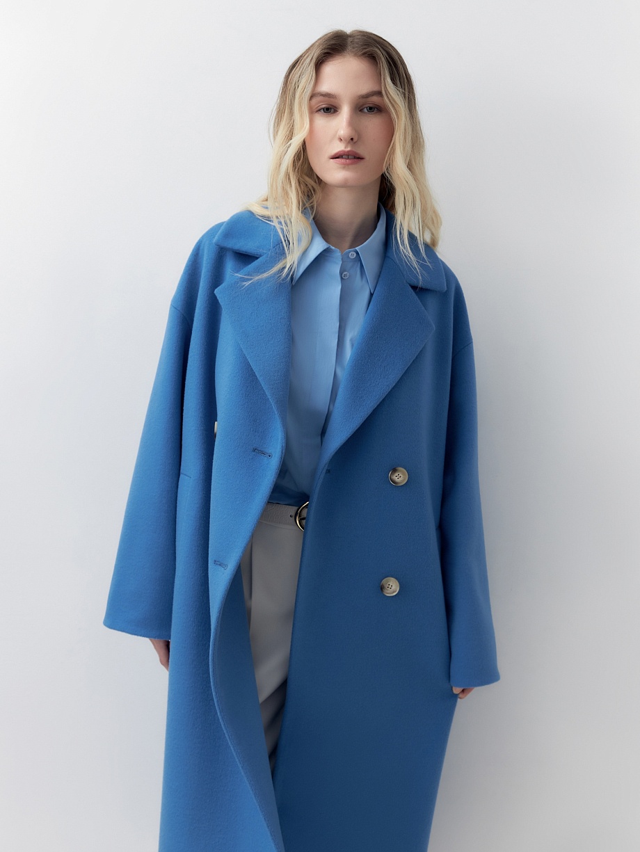 Демисезонное пальто из шерсти с мембраной