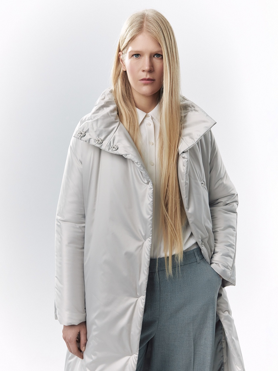 Зимнее пальто с мембраной и утеплителем