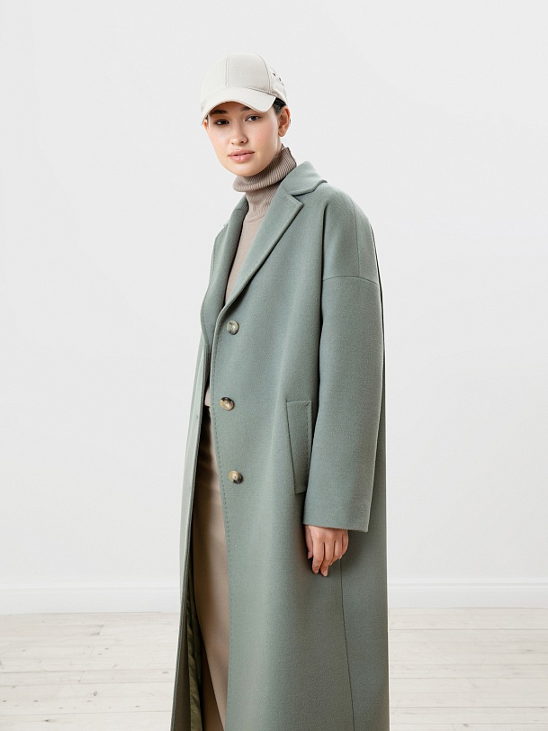 Шерстяное пальто демисезонное с мембраной