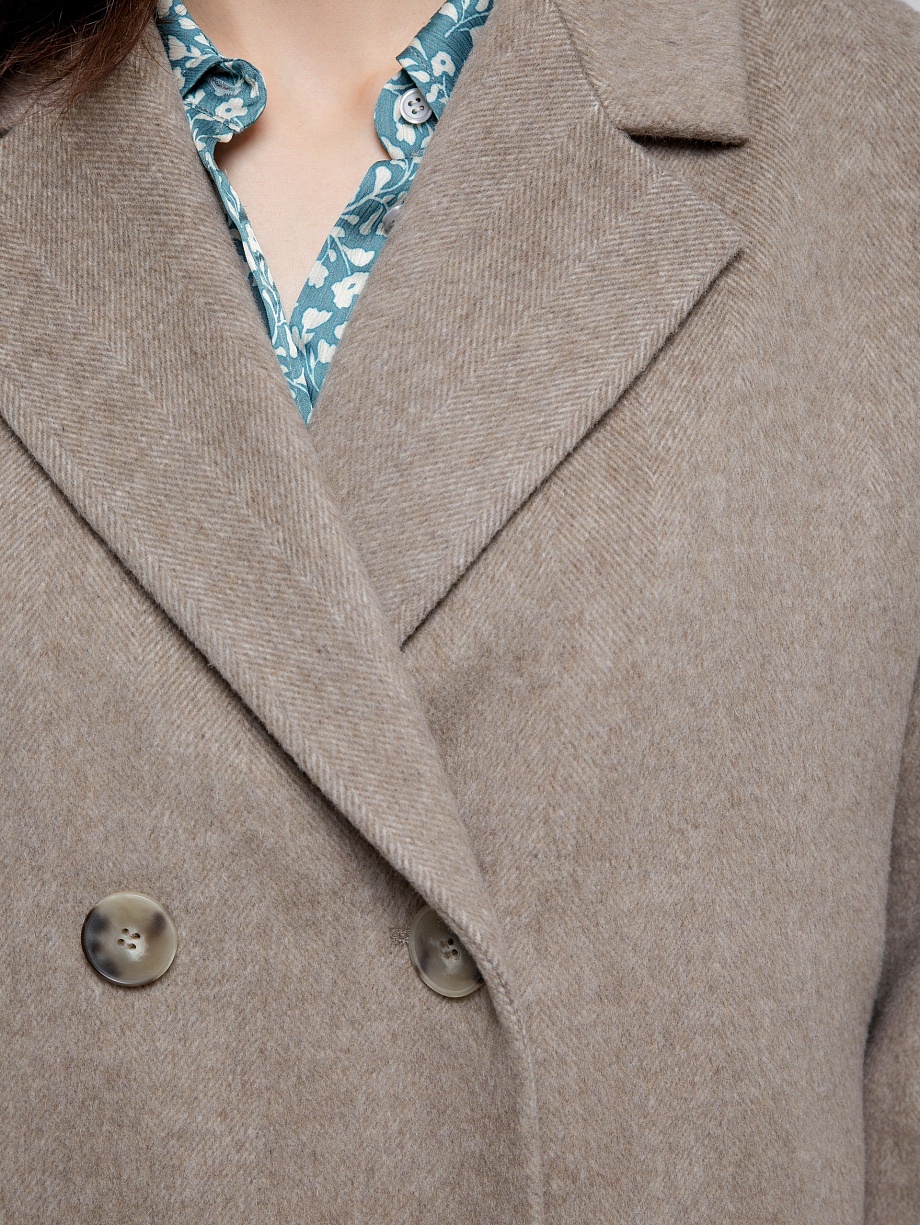 Шерстяное демисезонное пальто с мембраной