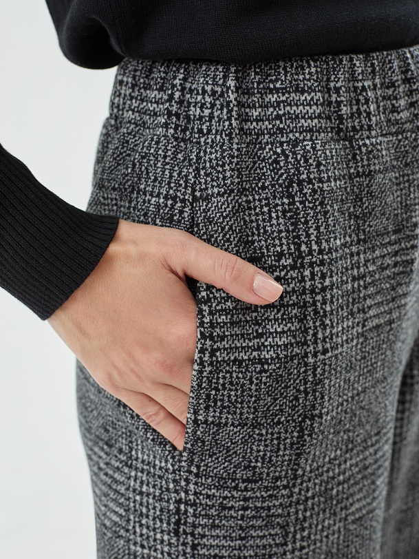 Брюки из плотного джерси