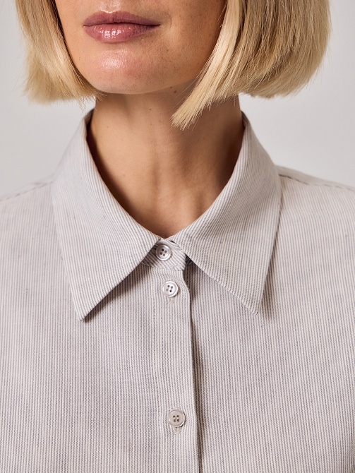 Рубашка из льняной ткани