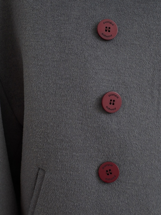 Шерстяное пальто с мембраной и утеплённой спинкой