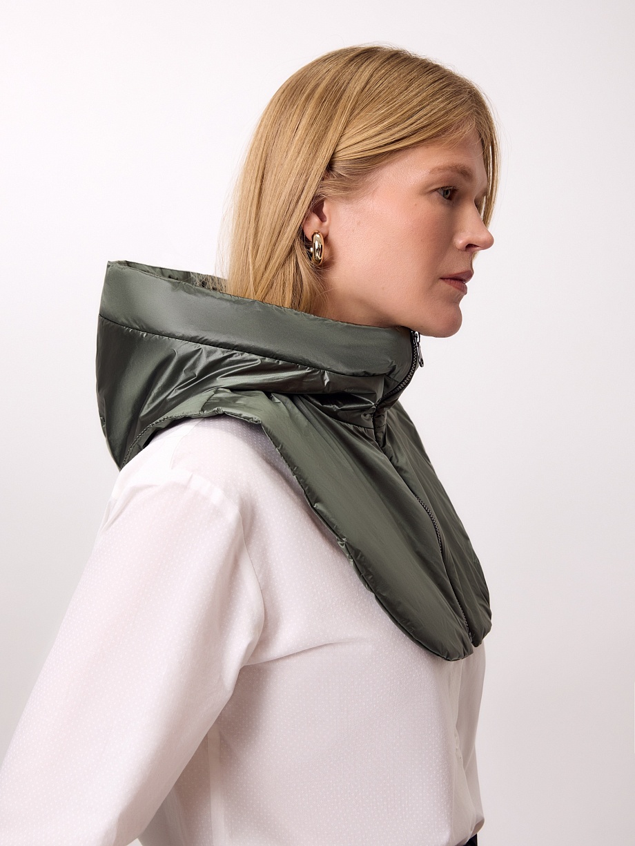 Съемный капюшон с водоотталкивающим покрытием 