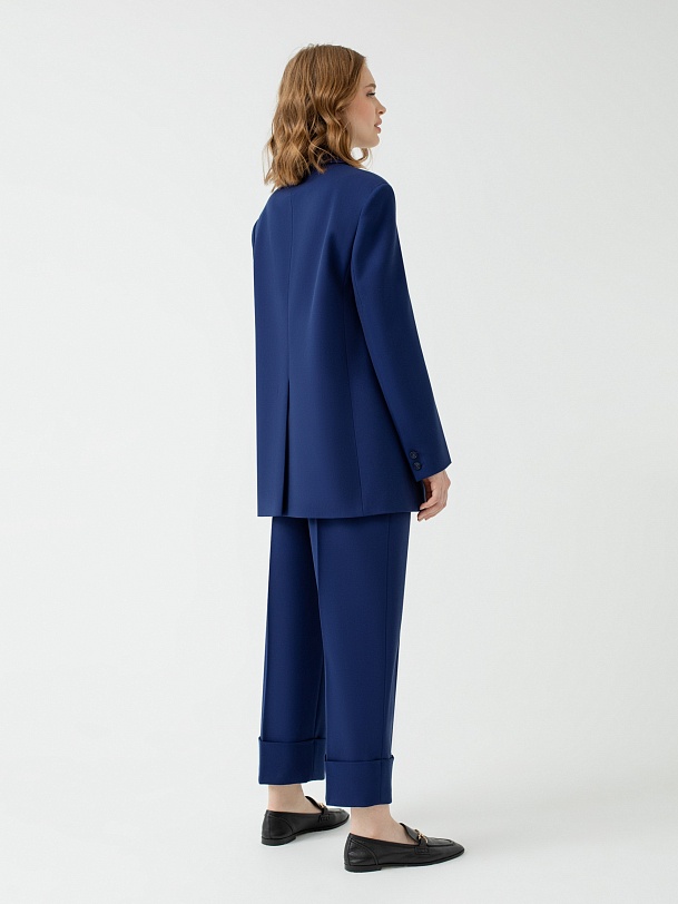 Двубортный прямой жакет