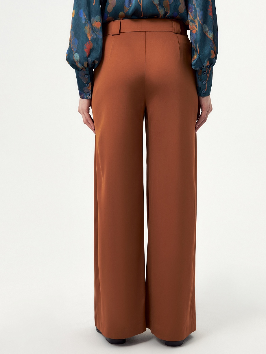Широкие брюки из вискозы