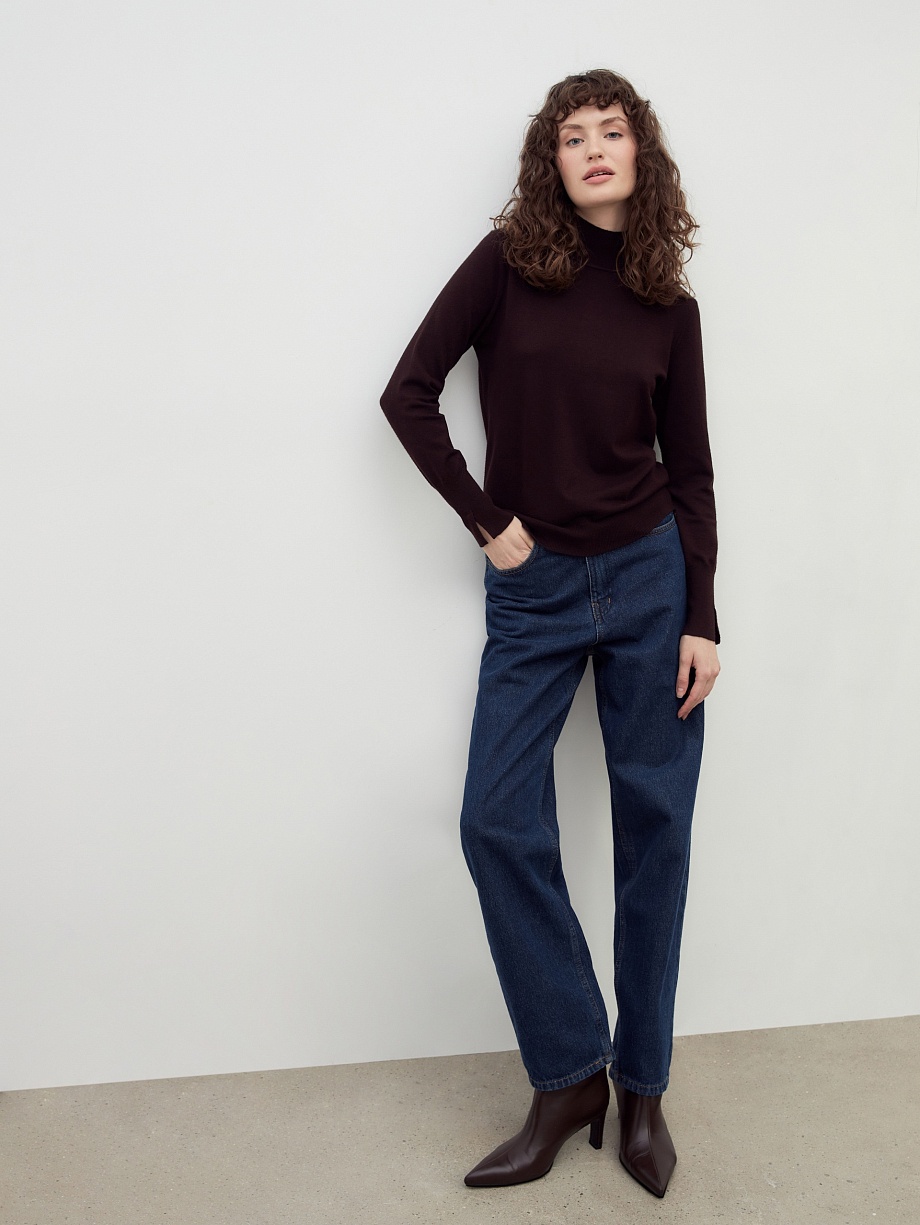 Водолазка с разрезами на рукавах