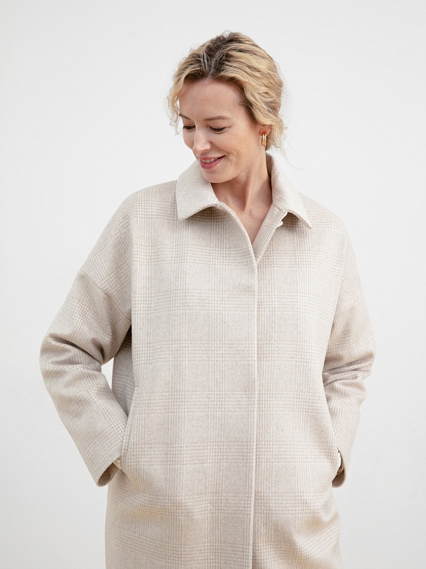 Шерстяное пальто демисезонное с мембраной