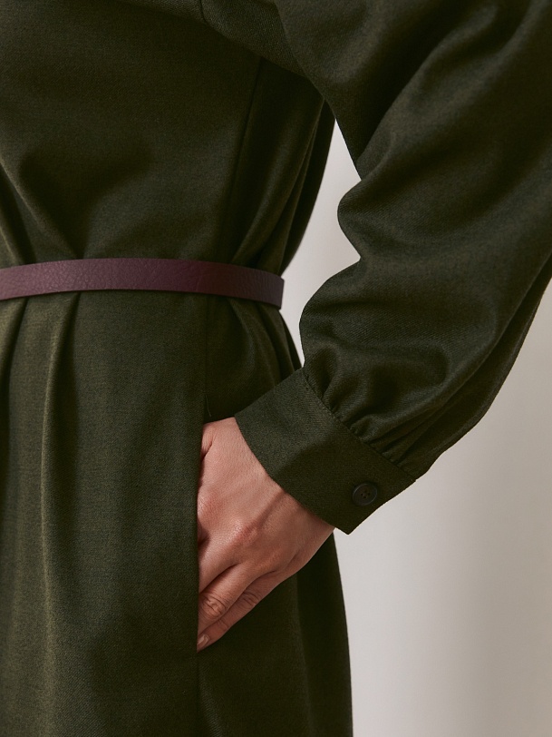 Платье-рубашка цвета хаки