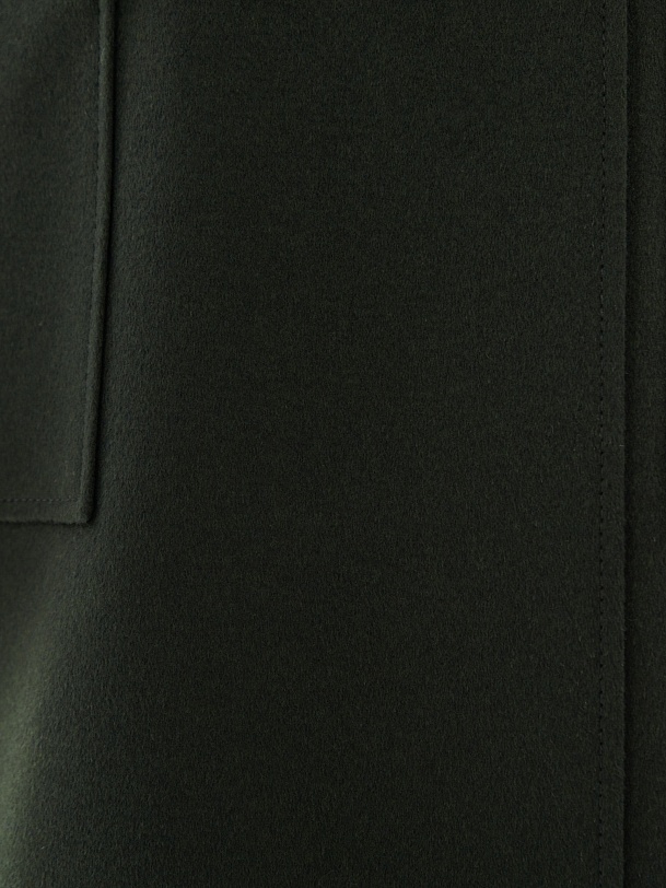 Шерстяное пальто с мембраной и утеплённой спинкой