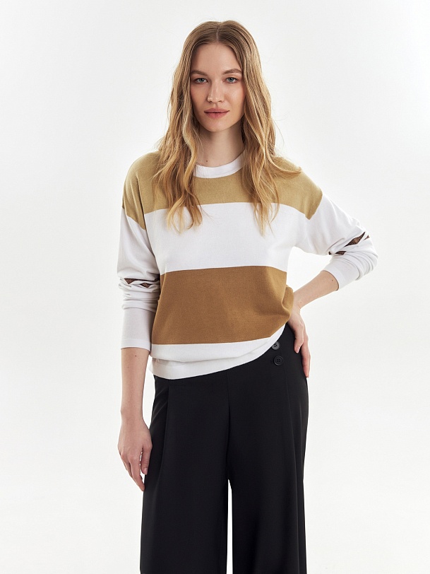 Джемпер из тонкого вязаного трикотажа