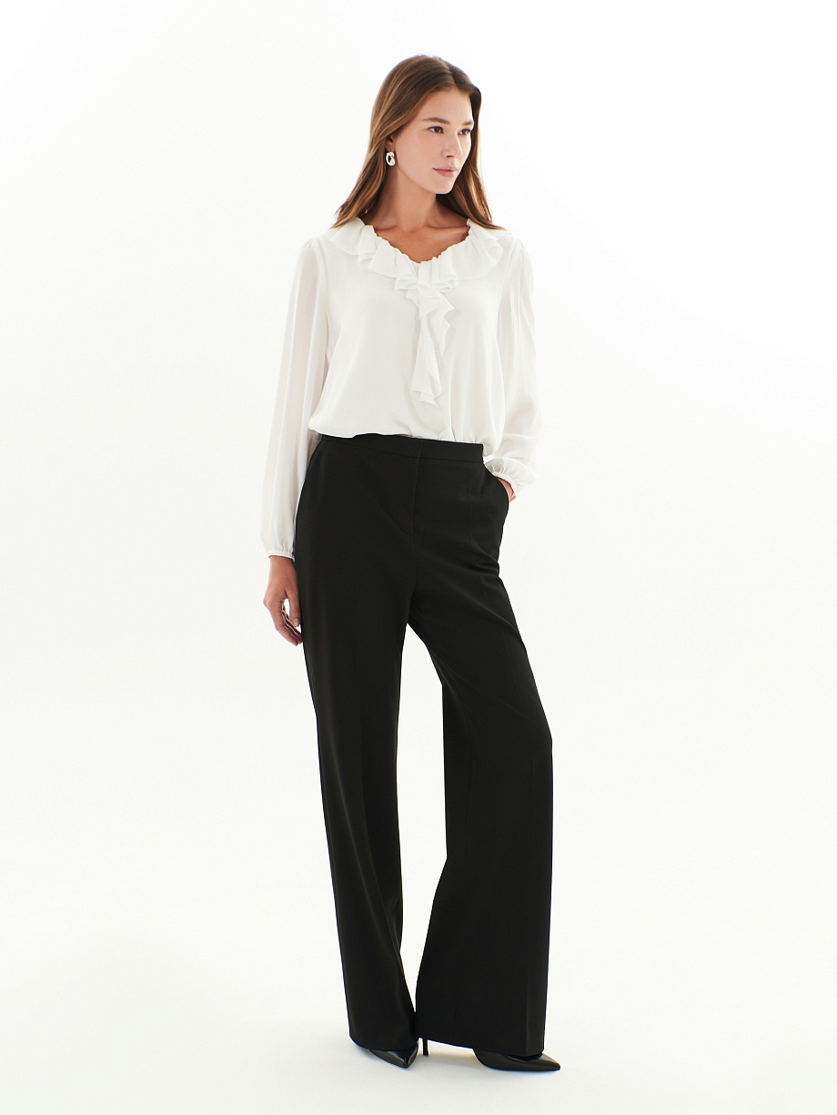 Брюки полуприлегающего силуэта из костюмной ткани