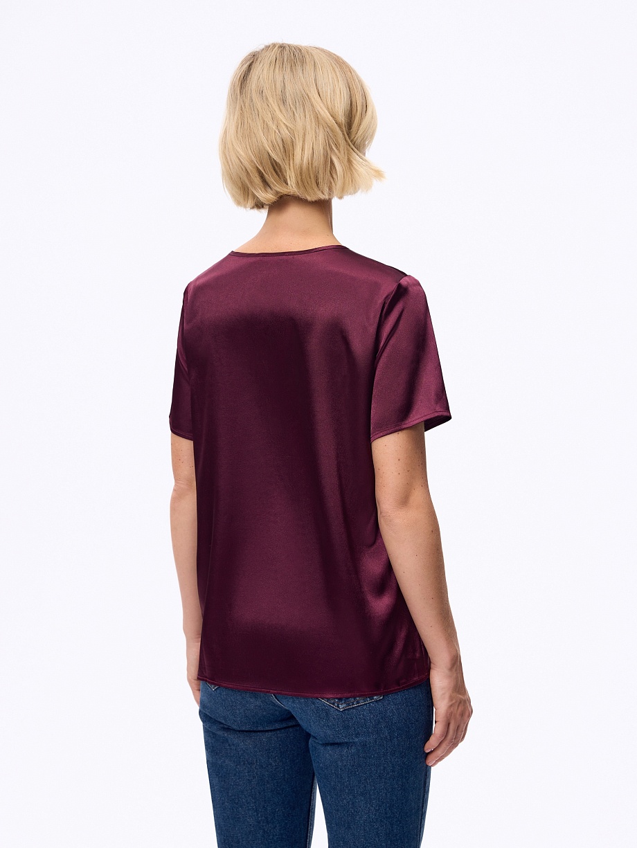 Блуза из атласа