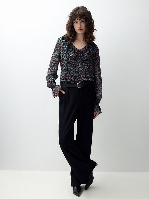 Прямые брюки из мягкой костюмной ткани